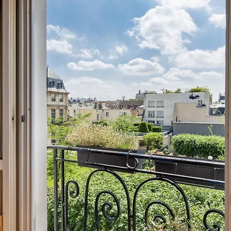 Apartment Typical Parisian Flat # Le Marais # Musee Picasso *